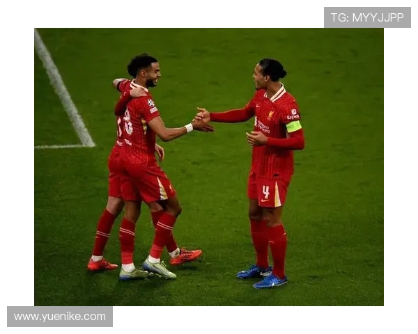 努内斯门将头球破皇马全队狂欢